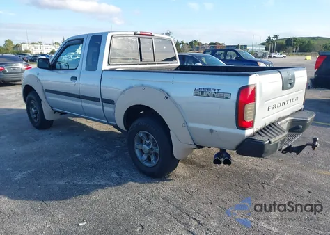 2002 Nissan Frontier Desert Runner Xe-V6 z USA, uszkodzony, nr VIN 1N6ED26T92C309780